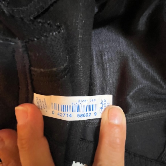 Bundle of 2 38G Plus Bras Floral Satin Full Coverage Comfort Black Beige Playtex - Picture 4 of 11